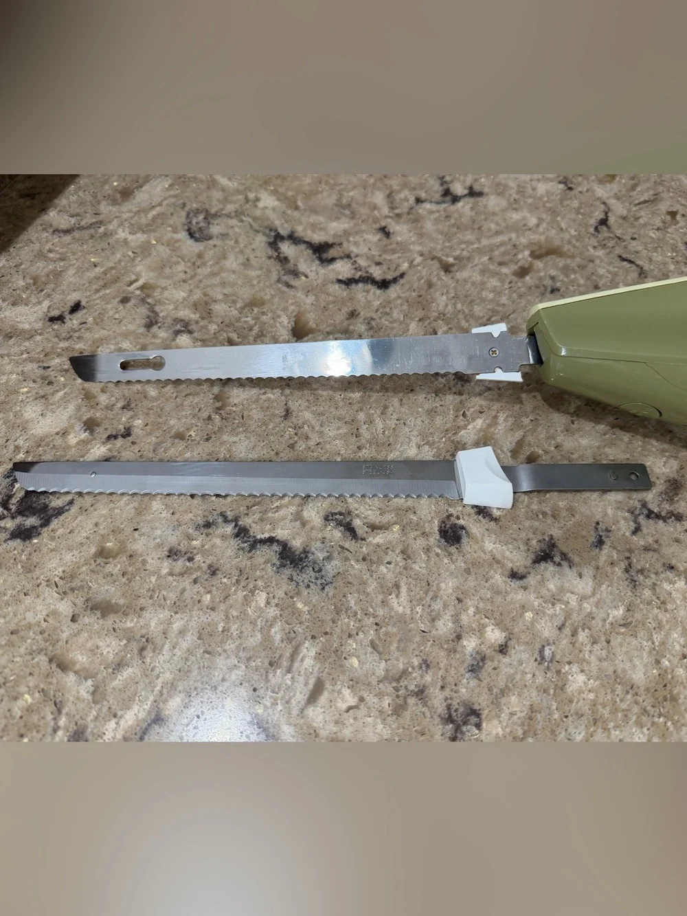 Vintage Hamilton Beach Avocado Green Electric Knife